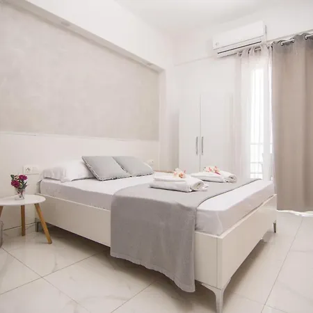 Ξενοδοχείο με διαμερίσματα Del Soll Πολύχρονο