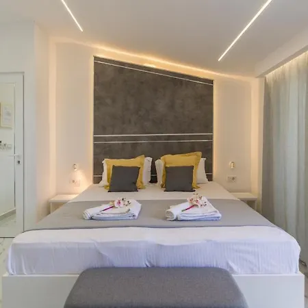 Del Soll Πολύχρονο