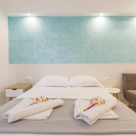 Del Soll Aparthotel 3*