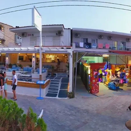 Del Soll Aparthotel 3*