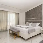 Apartahotel Del Soll Polychrono